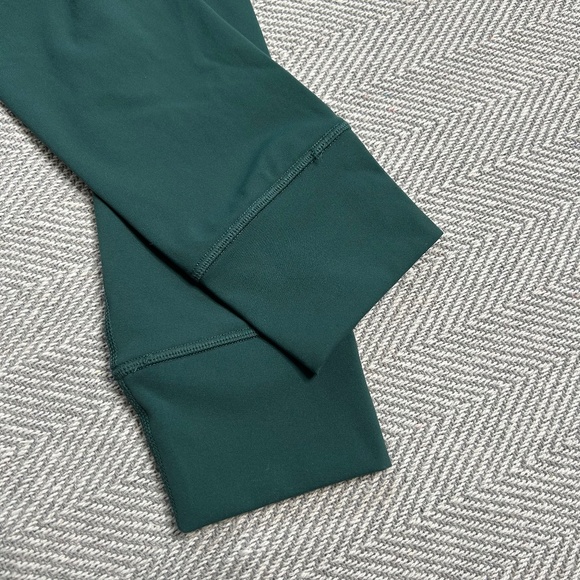 The Constant ⎮ High waisted 7/8 legging - Picture 7 of 8